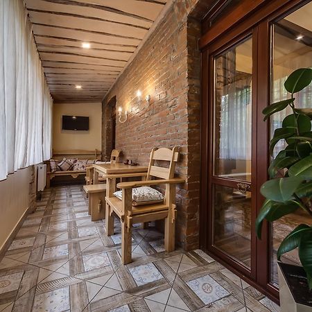 לבוב Vip Castle Apartmens מראה חיצוני תמונה