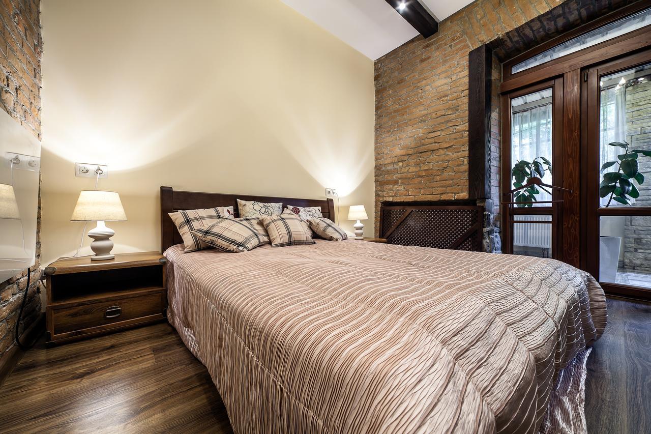 לבוב Vip Castle Apartmens מראה חיצוני תמונה