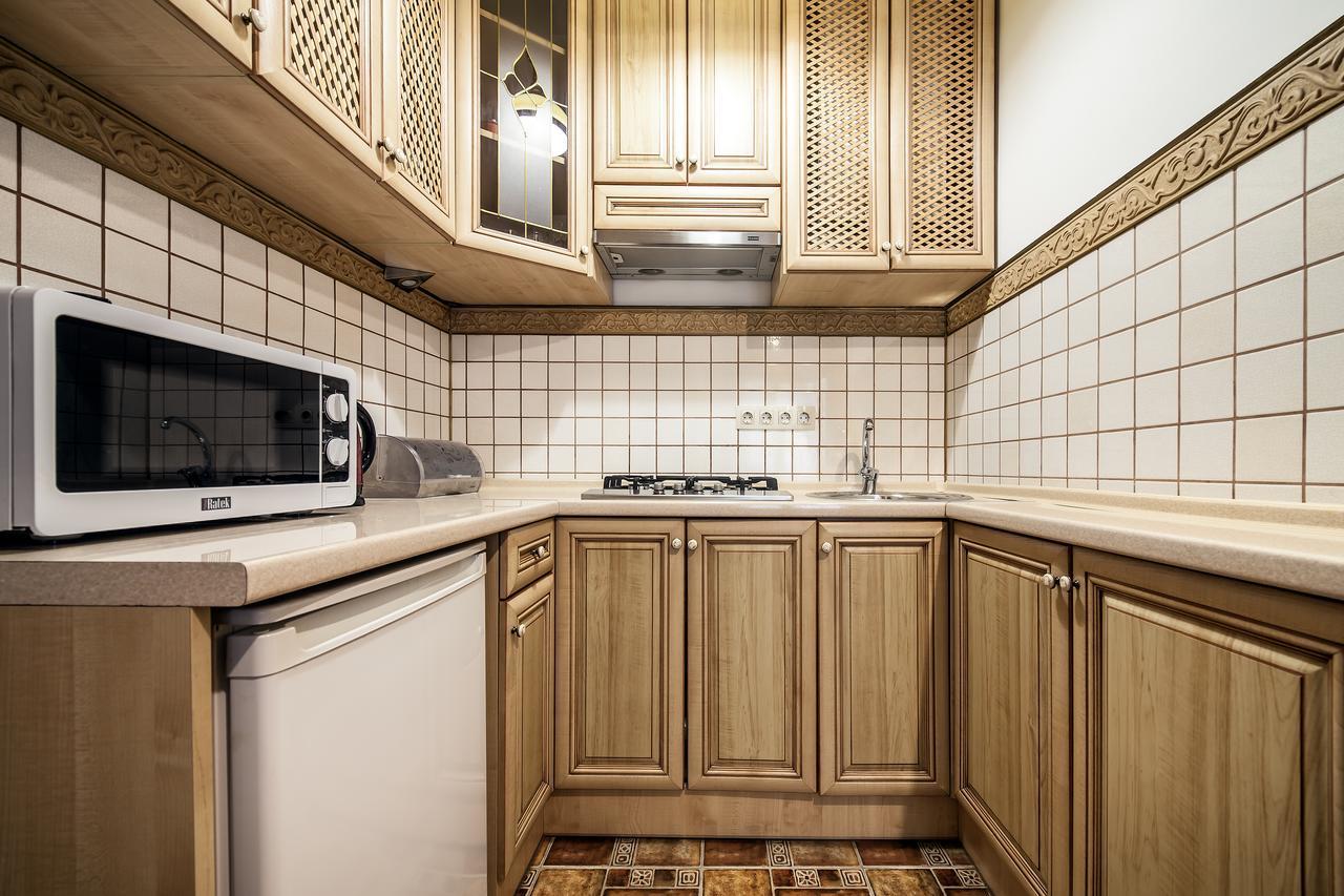 לבוב Vip Castle Apartmens מראה חיצוני תמונה